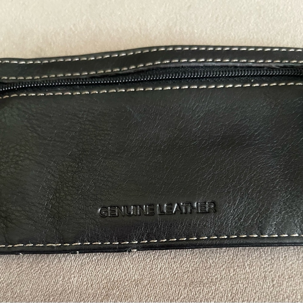 Genuine Leather ID/Card Holder - Picture 7 of 9